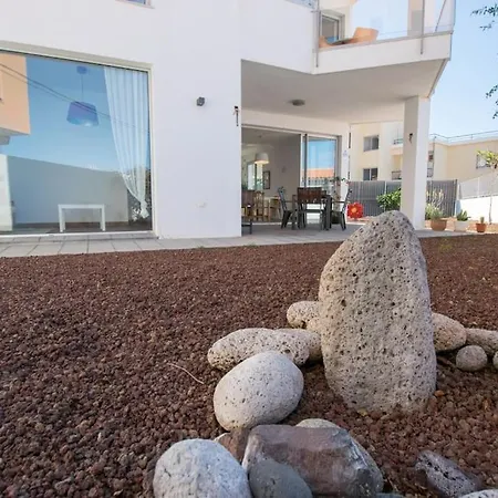 Peaceful Modern Διαμέρισμα *